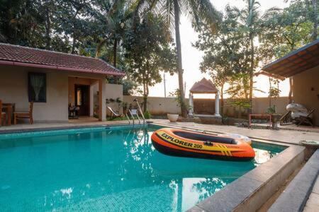 Golden Radiance Airyaman Spa & Pool Villa Breakfast & Spa Included Mysore Exterior foto