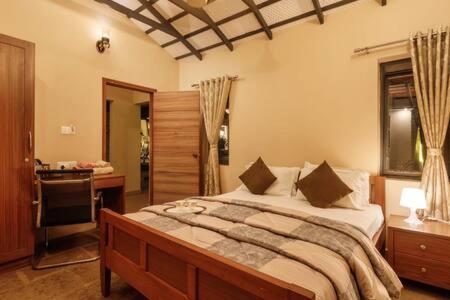 Golden Radiance Airyaman Spa & Pool Villa Breakfast & Spa Included Mysore Exterior foto